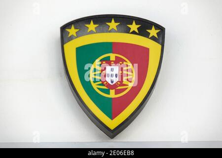 Barca Portugal Sports Shop Logo UN negozio di sport con molti Le località che vendono maglie da calcio e abbigliamento sportivo generale Foto Stock