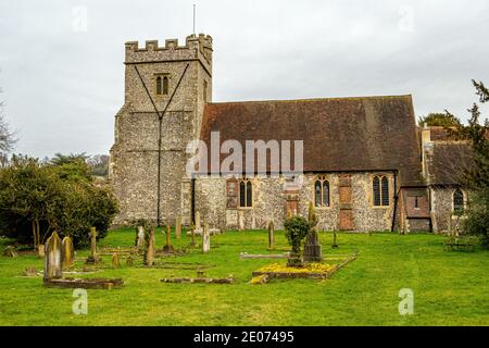 Chiesa di San Pietro e San Paolo, High Street, Farningham, Kent Foto Stock