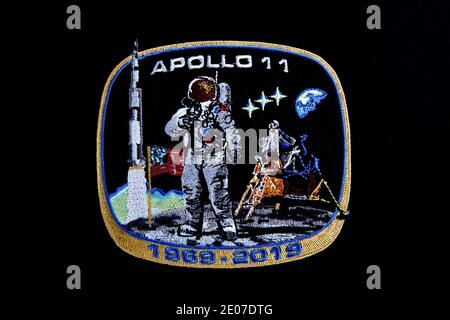 NASA Apollo 11 Commemorative 1969-2019 Limited Edition Patch Designed by Noto patch artista Luc van den Abeelen Foto Stock