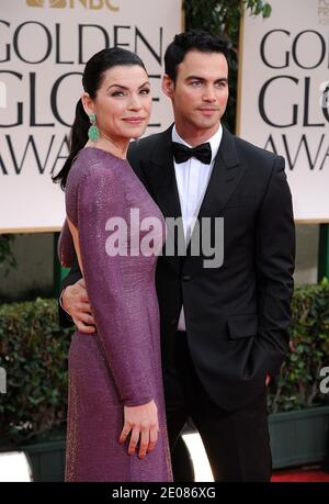 Julianna Margulies e Keith Lieberthal arrivano per la 69° cerimonia annuale dei Golden Globe Awards, tenutasi presso il Beverly Hilton Hotel di Los Angeles, CA, USA il 15 gennaio 2012. Foto di Lionel Hahn/ABACAPRESS.COM Foto Stock