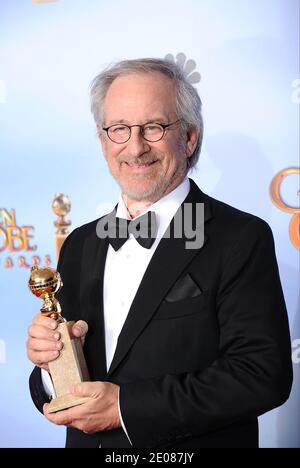 Steven Spielberg (miglior lungometraggio animato per le avventure di Tin Tin) si pone nella sala stampa alla 69° cerimonia annuale dei Golden Globe Awards, tenutasi presso il Beverly Hilton Hotel di Los Angeles, CA, USA il 15 gennaio 2012. Foto di Lionel Hahn/ABACAPRESS.COM Foto Stock