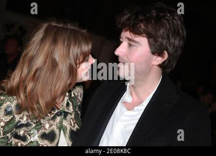 Antoine Arnault e Natalia Vodianova in arrivo per la mostra della collezione Etam Primavera-Estate 2012 che si tiene a Beaux Arts a Parigi, Francia, il 23 gennaio 2012. Foto di Denis Guignebourg/ABACAPRESS.COM Foto Stock