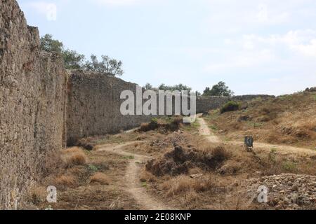 Rovine del castello di Gardiki Foto Stock