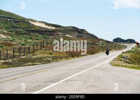 Gita su strada di Big sur. Scenic California state Route 1. Foto Stock