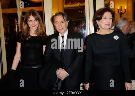 Richard Berry e Roselyne Bachelot hanno partecipato all'annuale Enfance Majuscule Charity Gala che si è tenuto a Salle Gaveau a Parigi, Francia, il 4 marzo 2012. Foto di Alban Wyters/ABACAPRESS.COM Foto Stock