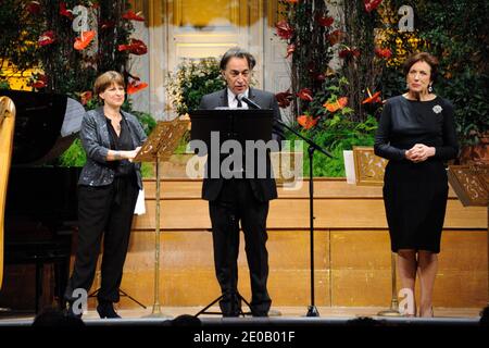 Richard Berry e Roselyne Bachelot hanno partecipato all'annuale Enfance Majuscule Charity Gala che si è tenuto a Salle Gaveau a Parigi, Francia, il 4 marzo 2012. Foto di Alban Wyters/ABACAPRESS.COM Foto Stock