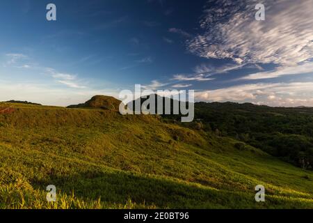 Ked Ra Ngchemiangel, Kamyangel terrazze, semplicemente 'Ked' o 'terrazza', antica collina a schiera fatta dall'uomo, Isola di Babeldaob, Palau, Micronesia, Oceania Foto Stock