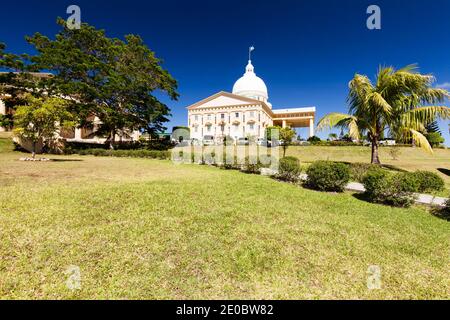 Edificio principale di Palau capitale Nazionale, Ngerulmud, Melekeok, Isola di Babeldaob, Palau, Micronesia, Oceania Foto Stock