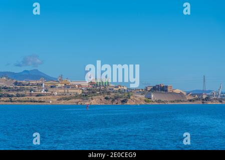 Fonderia di zinco sulla riva del fiume Derwent a Hobart, Australia Foto Stock