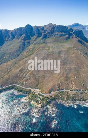 Città del Capo, Capo Occidentale, Sud Africa - 12.22.2020: Foto aerea del sito picnic Oudekraal Foto Stock