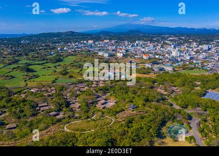 Veduta aerea del villaggio Folk di Jeju nella Repubblica di Corea Foto Stock