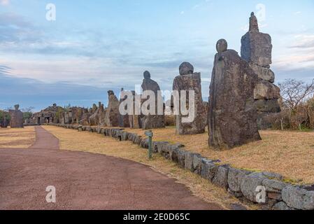 Dongjasok - guardiani di pietra a Jeju parco di pietra, repubblica di Corea Foto Stock