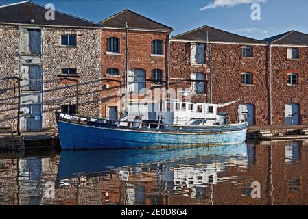 Barca su Exeter Quay Foto Stock