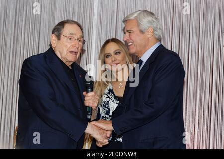 Parigi, Francia. 10 dicembre 2015. Decesso di Robert Hossein il 31 dicembre 2020. Robert Hossein, Ornella Muti e Jean Sorel Foto Stock