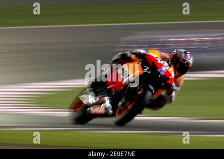 Il pilota australiano della MotoGP Casey Stoner della Honda HRC durante la gara del Gran Premio del Qatar domenica 8 aprile 2012. Foto di Malkon/ABACAPRESS.COM Foto Stock