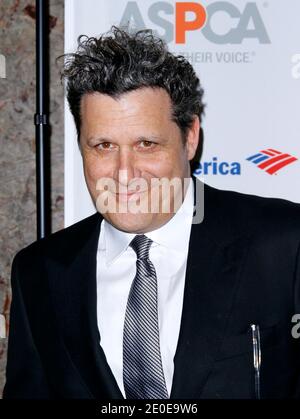 Isaac Mizrahi partecipa al quindicesimo ballo annuale ASPCA Bergh al Plaza Hotel di New York City, NY, USA il 12 aprile 2012. Foto di Donna Ward/ABACAPRESS.COM Foto Stock