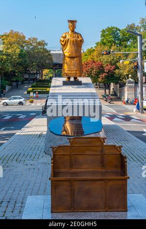 Statua dell'imperatore Sunjong a Daegu, Repubblica di Corea Foto Stock