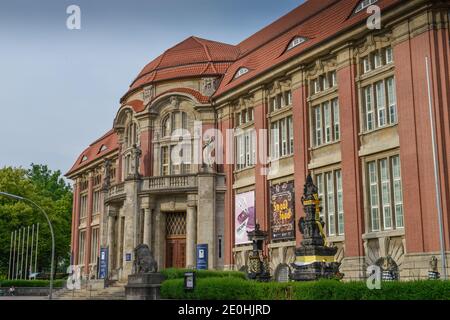 Museum fuer Voelkerkunde, Rothenbaumchaussee, Amburgo, Deutschland Foto Stock