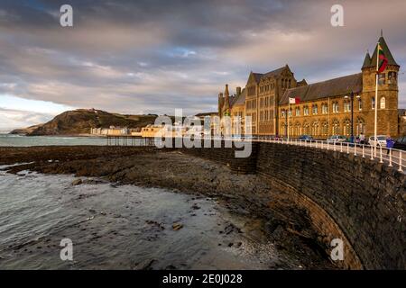 Old College ad Aberystwyth, Ceredigion, Galles occidentale. Foto Stock