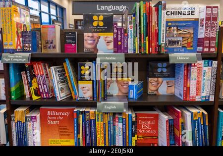 Libri di lingua in vendita, Barnes and Noble, USA Foto Stock