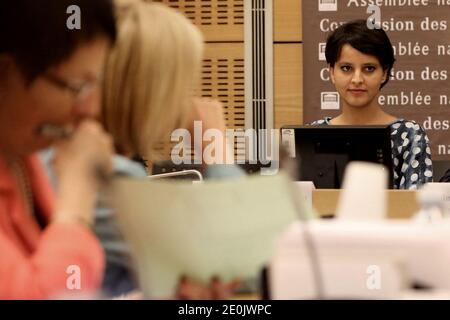 Najat Vallaud-Belkacem, ministro francese dei diritti della donna, partecipa ad un'audizione all'Assemblea nazionale, a Parigi, in Francia, il 18 luglio 2012. Foto di Stephane Lemouton/ABACAPRESS.COM Foto Stock
