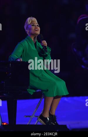 Emeli Sande si esibisce durante la cerimonia di chiusura dei Giochi Olimpici di Londra del 2012 allo stadio Olimpico di Londra il 12 agosto 2012. Rio de Janeiro ospiterà i Giochi Olimpici del 2016. Foto di Gouhier-Guibbaud-JMP/ABACAPRESS.COM Foto Stock