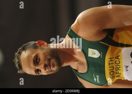 L'Oscar Pistorius del Sud africa compete nella Semifinale della finale maschile di 200m T44 durante i Giochi Paralimpici di Londra 2012 allo stadio olimpico di Londra, Regno Unito, il 1 settembre 2012. Foto di Pasco/ABACAPRESS.COM Foto Stock