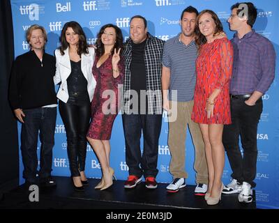 David Spade, Selena Gomez, Fran Drescher, Adam Sandler e Andy Samberg partecipano alla fotocellula 'The Hotel Transilvania' durante il Festival Internazionale del Cinema di Toronto del 2012, a Toronto, in Canada, l'8 settembre 2012. Foto di Lionel Hahn/ABACAPRESS.COM Foto Stock
