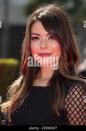 Miranda Cosgrove, l'Accademia di Arti e Scienze della Televisione 2012 Creative Arts Emmy Awards al Nokia Theatre L.A. Live a Los Angeles, California, USA, il 15 settembre 2012. Foto di Baxter/ABACAPRESS.COM Foto Stock