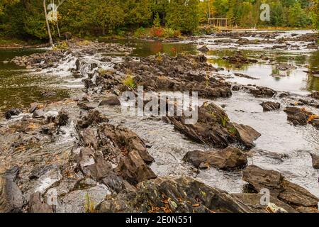 Rapide di Whitefish Algonquin Highlands Haliburton County Ontario Canada Foto Stock
