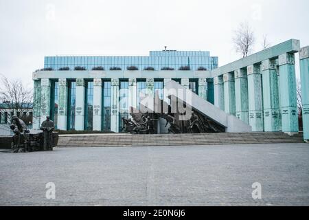 Polonia, Varsavia, 02 gennaio 2021: Monumento al Rising di Varsavia dedicato alla rivolta di Varsavia nel 1944 contro gli occupanti nazisti. Foto Stock