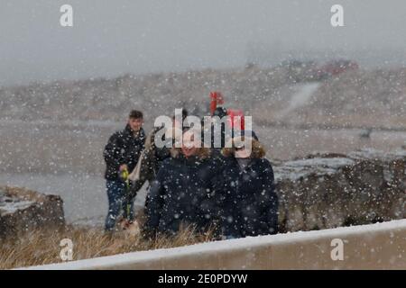 Morecambe Lancashire, Regno Unito. 2 gennaio 2021. Neve caduta su Morecambe Promenade credito: PN News/Alamy Live News Foto Stock