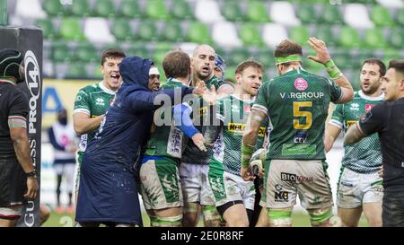 Treviso, Italia. 2 gennaio 2021 benetton festeggia la prova durante la partita Benetton Treviso vs Zebre Rugby, Rugby Guinness Pro 14 a Treviso, Italia, gennaio 02 2021 Credit: Independent Photo Agency/Alamy Live News Foto Stock