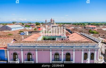 La Cattedrale di Granada visto dal campanile di La Merced chiesa, Granada, Nicaragua america centrale Foto Stock