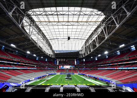 Glendale, Arizona, Stati Uniti. 2 gennaio 2021. Vista generale del campo allo state Farm Stadium prima della partita di football del Fiesta Bowl BCS College tra i cicloni dello stato dell'Iowa e gli Oregon Ducks durante il PlayStation Fiesta Bowl il 2 gennaio 2020 a Glendale, Arizona.Mandatory Photo Credit: Louis Lopez/CSM/Alamy Live News Foto Stock