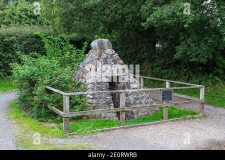 King Richard's Well sulla Battlefield Trail Walk, Bosworth Battlefield Heritage Center e Country Park, vicino a Market Bosworth, Regno Unito. Foto Stock