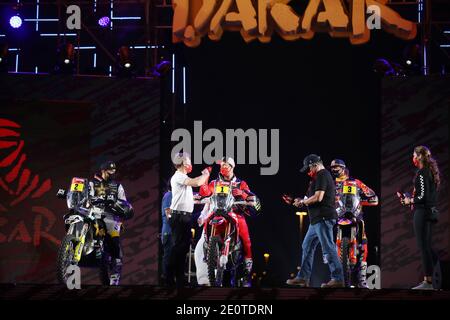 02 Quintanilla Pablo (chl), Husqvarna, Rockstar Energy Husqvarna Factory Racing, Moto, Bike, 01 Brabec Ricky (usa), Honda, Monster Energy Honda Team 2021, Motul, Moto, Bike, n. 03 Price Toby (aus), KTM, Red Bull KTM Factory Team, Moto, Bike, azione durante il podio di Dakar 2021Ã¢Â& x99; Prologh, Prologh, inizio del podio di x99 e del podio di X99 Â Arabia Saudita il 2 gennaio 2021 - Foto Julien Delfosse / DPPI / LM Foto Stock