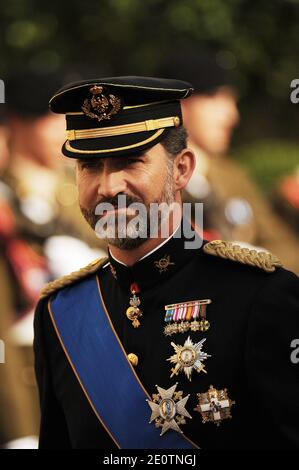 Il principe ereditario Felipe di Spagna lascia la Cattedrale di nostra Signora di Lussemburgo, a Lussemburgo, il 20 ottobre 2012, dopo la cerimonia nuziale del Granduca ereditario Guillaume di Lussemburgo e della Principessa Stephanie di Lussemburgo. Il Granduca ereditario di Lussemburgo, di 30 anni, è l'ultimo Principe ereditario d'Europa a sposarsi, sposando la sua sposa contessa belga di 28 anni in una sontuosa cerimonia di 2 giorni. Foto di Thierry Orban/ABACAPRESS.COM Foto Stock