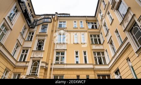 Edificio laterale in un Berlin Back Yard, Germania Foto Stock