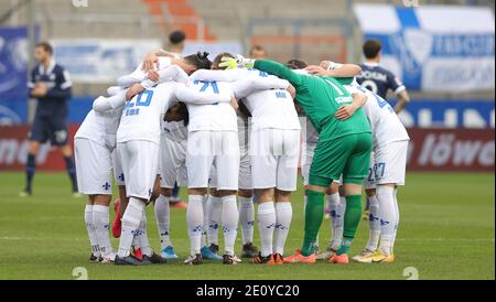 Città di Bochum, Germania. 2 gennaio 2021. Firo: 02.01.2021 calcio, 2° Bundesliga, stagione 2020/2021, VfL Bochum - Darmstadt 98 2: 1 squadra, squadra, distretto di Darmstadt | utilizzo nel mondo Credit: dpa/Alamy Live News Foto Stock