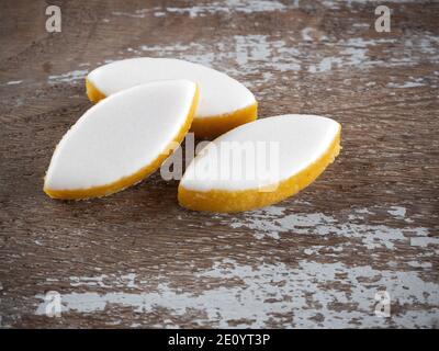 Dolci tipici di mandorle di francia calissons d'aix Foto Stock