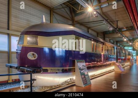 Ferrovia diesel express DR 877 della Deutsche Reichsbahn, costruita nel 1930, Museo DB, Norimberga, Franconia media, Baviera, Germania, Europa Foto Stock