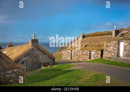 Isola di Lewis, Scozia: Garenin Blackhouse Village, un villaggio di crofting restaurato Foto Stock