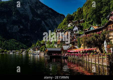 Pittoresca cittadina sul lago Hallstatt al lago Hallstaetter vedere in Austria Foto Stock