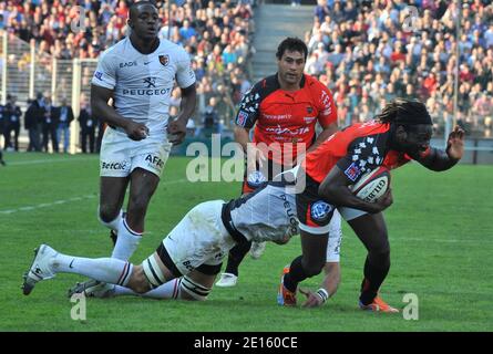 Paul Sackey durante la Top 14 Rugby Match, SRC Toulon vs Stade Toulousain, nello Stadio Veledrome, Marsiglia, Francia, il 16 aprile 2011. Tolone ha vinto 21-9. Foto di Christian Liegi/ABACAPRESS.COM Foto Stock