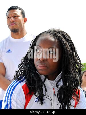 Francia JUDO Gevrise Emane presenta il giorno -100 Campionati Mondiali di Judo di Parigi 2011 alla Torre Eiffel di Parigi, Francia, il 10 maggio 2011. Foto di Thierry Plessis/ABACAPRESS.COM Foto Stock