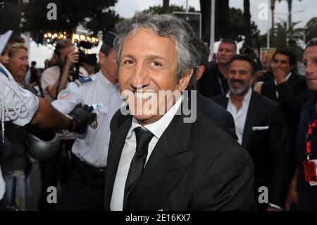 Richard Anconina sulla Croisette durante il 64° Festival del Cinema di Cannes, in Francia, il 13 maggio 2011. Foto di ABACAPRESS.COM Foto Stock