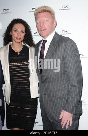 Boris Becker e la moglie Lilly Kerssenberg hanno partecipato alla festa IWC tenutasi alla Plage Orange durante il 64° Festival del Cinema di Cannes, in Francia, il 15 maggio 2011. Foto di Giancarlo Gorassini/ABACAPRESS.COM Foto Stock