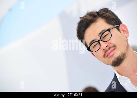 Il regista Hong-jin Na alla fotocellula per il film sudcoreano 'The Murderer' presentato nella sezione un certo Regard come parte del 64° Festival Internazionale del Cinema di Cannes, al Palais des Festivals di Cannes, Francia meridionale, il 18 maggio 2011. Foto di Hahn-Nebinger-Genin/ABACAPRESS.COM Foto Stock