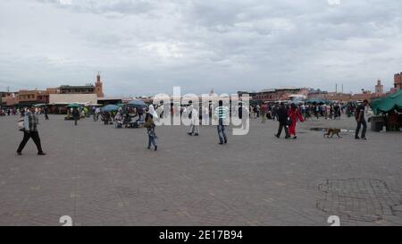 Vista generale di piazza Jemaa el-Fna a Marrakech, Morrocco il 26 maggio 2011. Foto di ABACAPRESS.COM Foto Stock